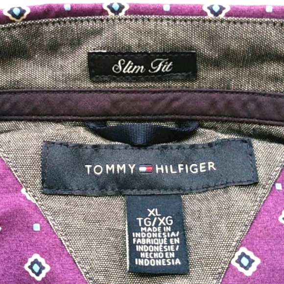 TOMMY HILFIGER NWT SLIM FIT BUTTON DOWN SHIRT  XL - Picture 7 of 8